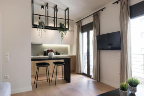Academy Elegant Apartment #302
